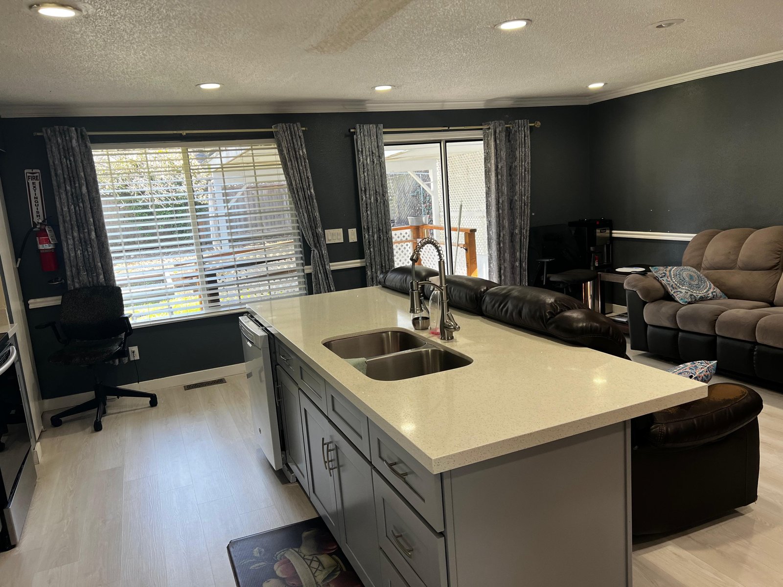 Elegant living room at Amazing Palace